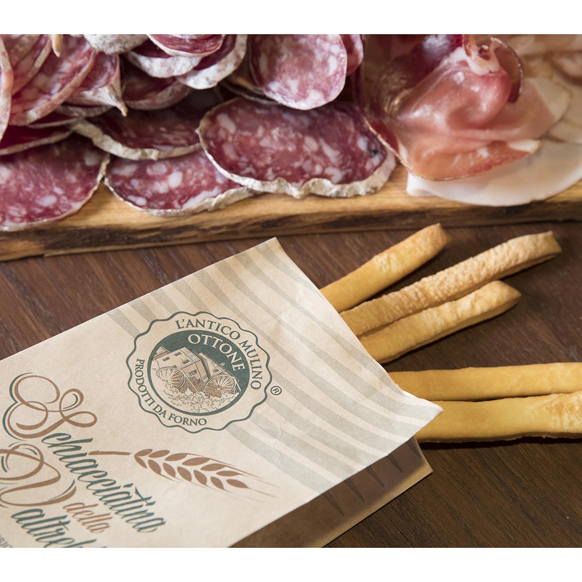 Valtrebbia salty pretzel sticks 100g
