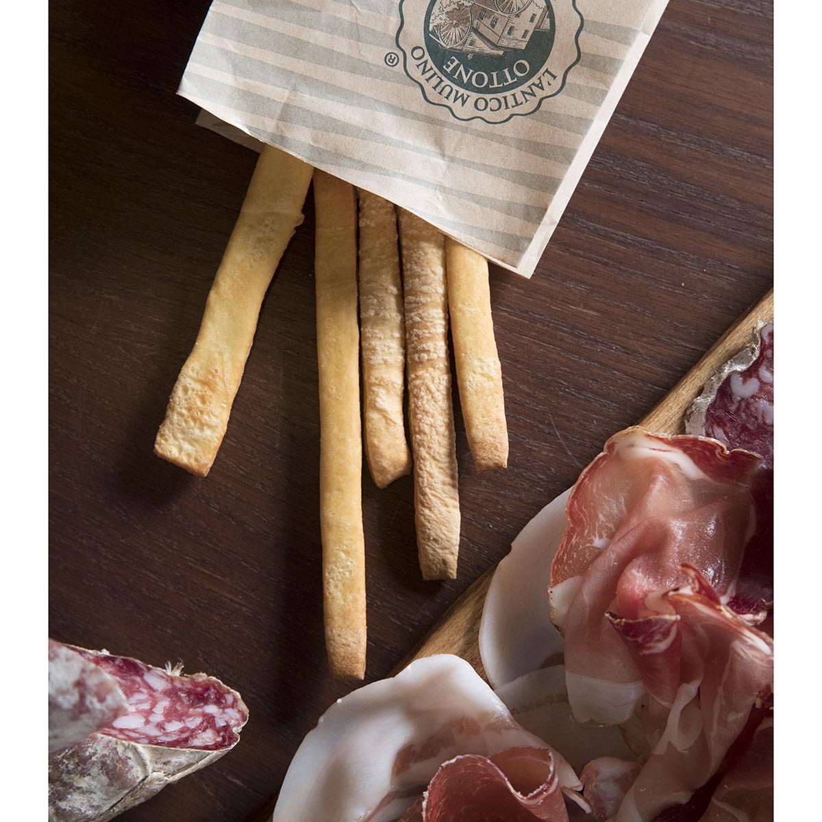 Valtrebbia salty pretzel sticks 100g